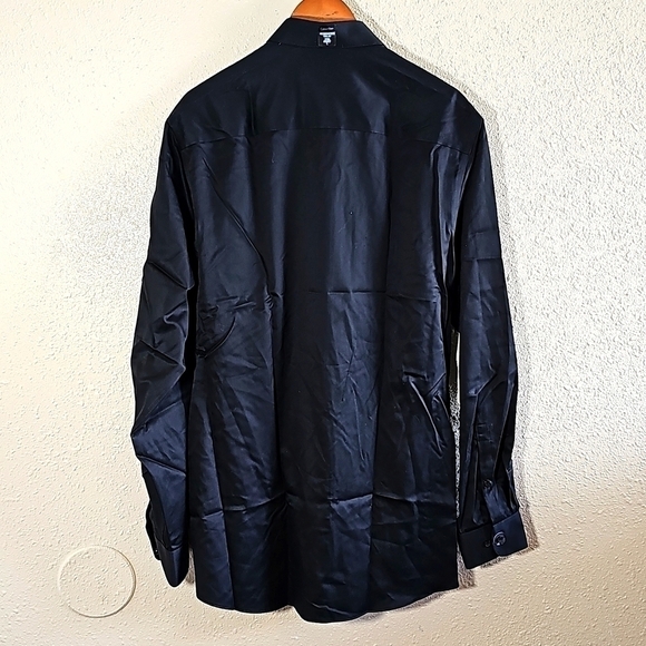 CALVIN Klein Button-Down Shirt. - Picture 5 of 6